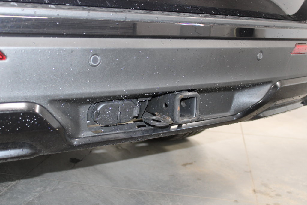 Used 2025 Ford Explorer ST-Line AWD/4WD image 11