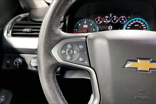 Used 2017 Chevrolet Suburban LT image 13