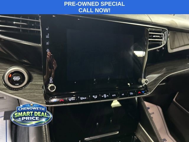 Used 2022 Jeep Wagoneer Series III w/ Premium Group I AWD/4WD image 16