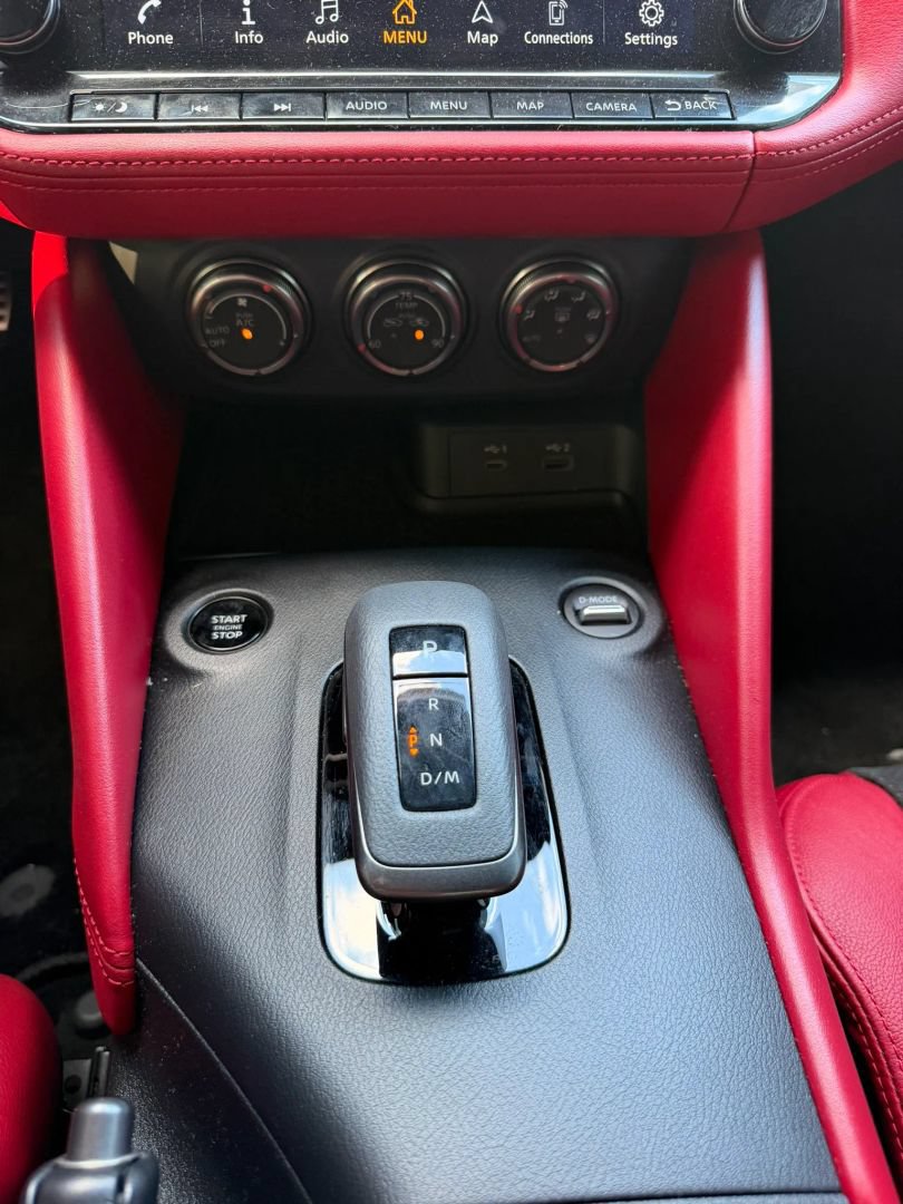 Used 2024 Nissan Z Performance w/ Floor Mat Package RWD image 23