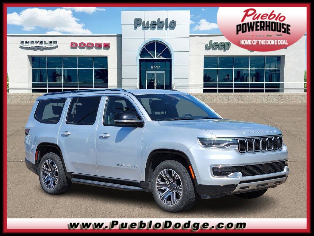 Used 2024 Jeep Wagoneer Series II w/ Flexible Seating Group image 1