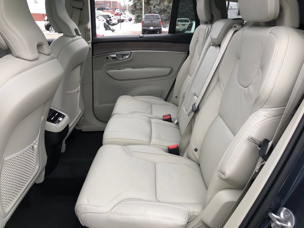 New 2026 Volvo XC90 B6 Ultra w/ Protection Package AWD/4WD image 28