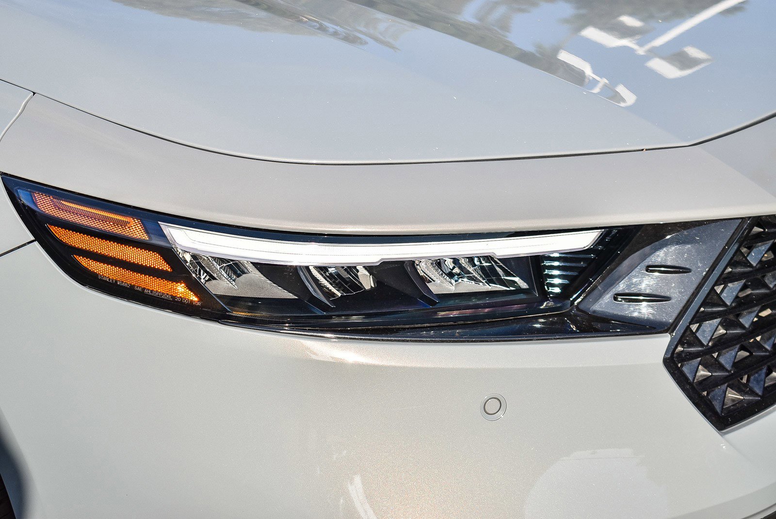 Used 2023 Honda Accord Touring image 8