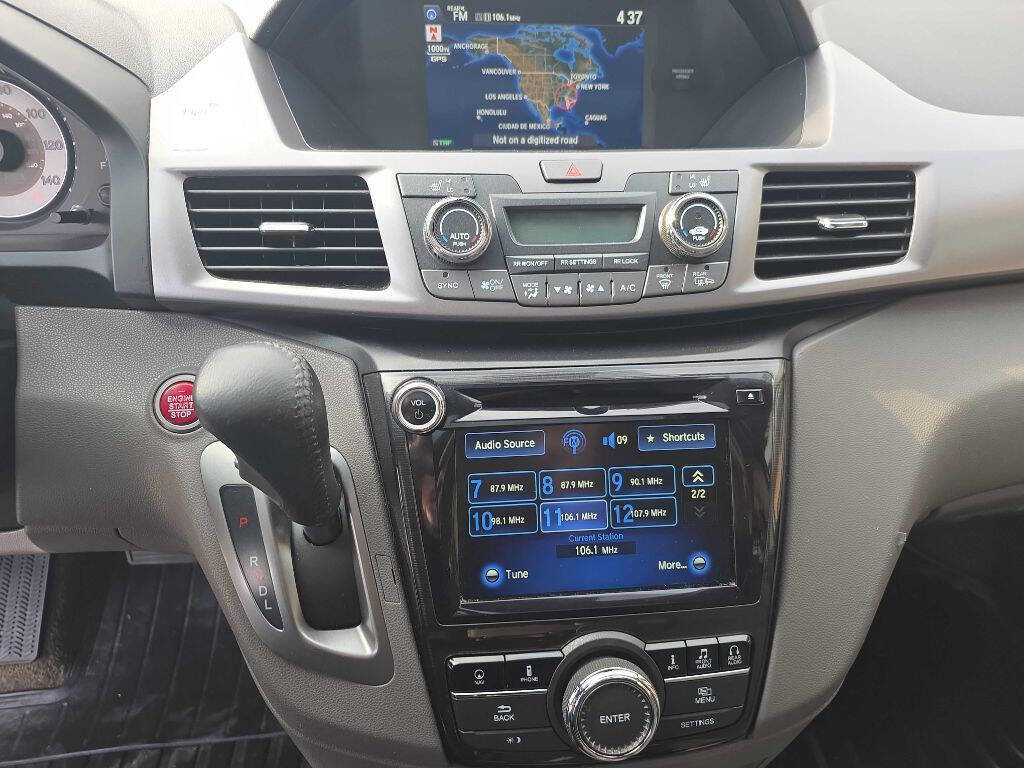Used 2015 Honda Odyssey Touring Elite image 15