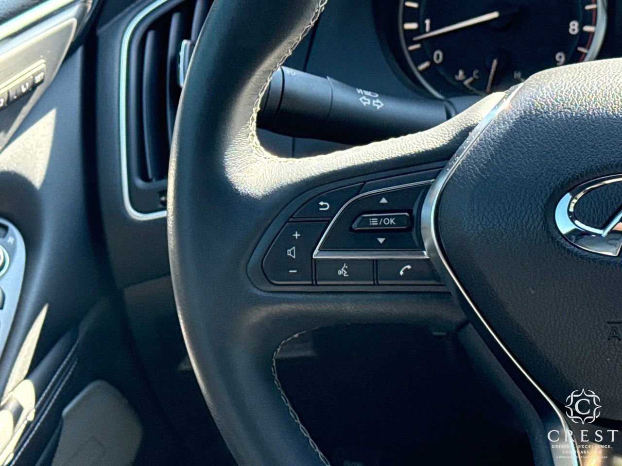 Used 2022 INFINITI Q60 3.0t Luxe w/ Essential Package image 17