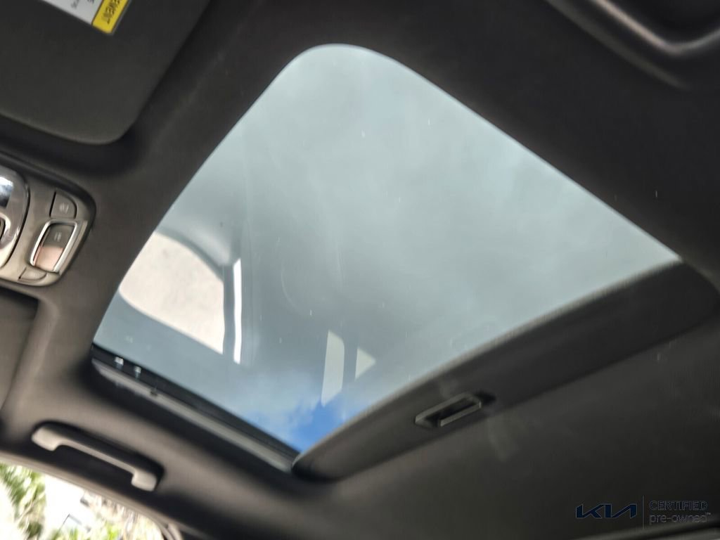 Certified 2023 Kia Telluride SX X-Pro image 22