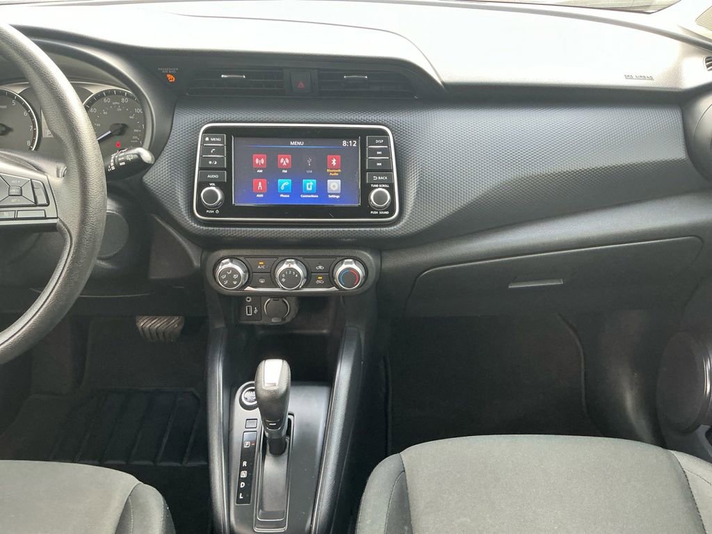 Used 2024 Nissan Kicks S image 20