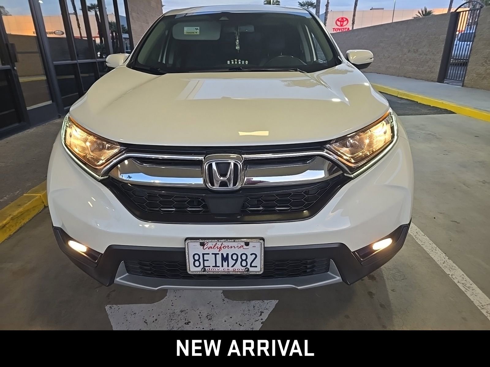 Used 2018 Honda CR-V EX-L image 2