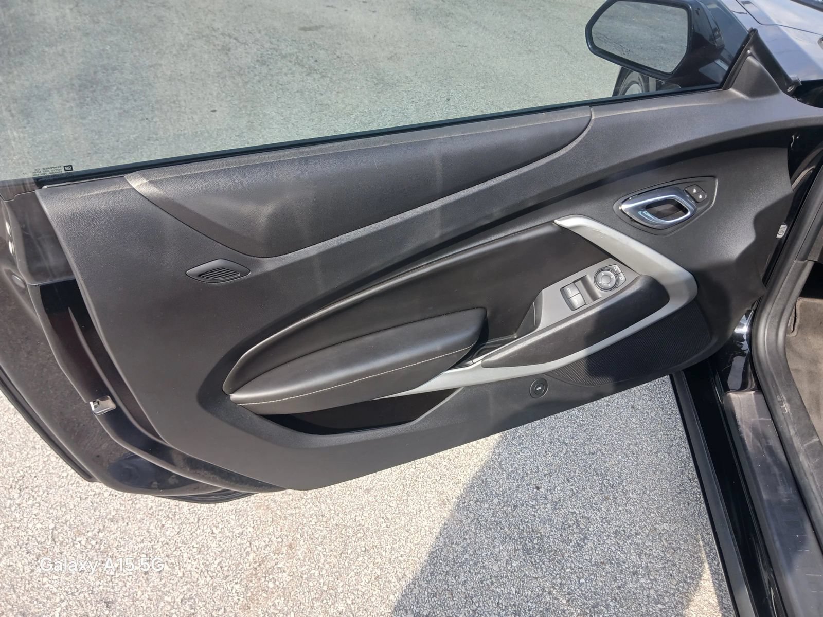 Used 2018 Chevrolet Camaro LS RWD image 13