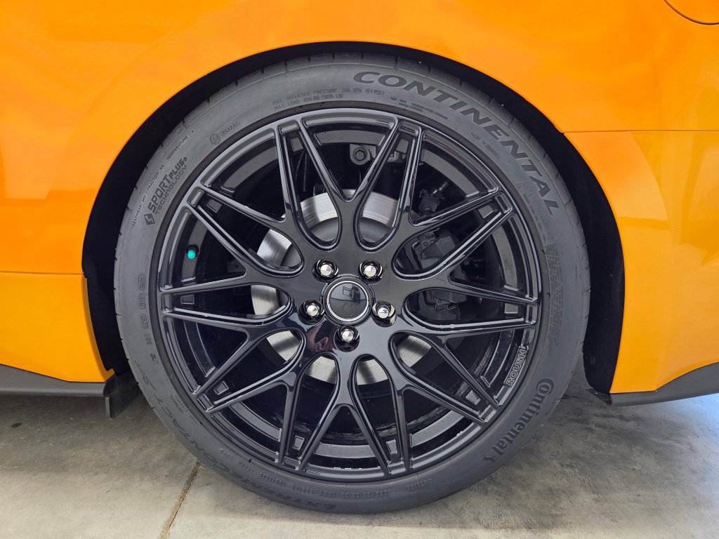Used 2022 Ford Mustang GT Premium w/ GT Performance Package RWD image 11