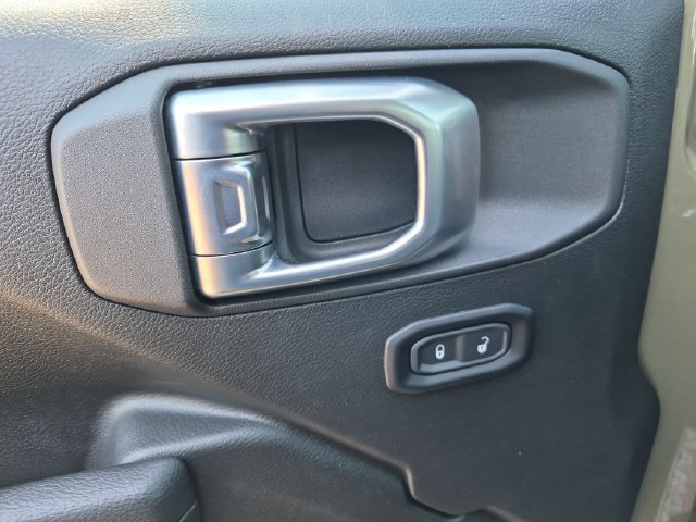 New 2026 Jeep Wrangler Unlimited Sport AWD/4WD image 13