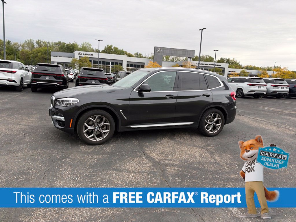 Used 2021 BMW X3 xDrive30i w/ Executive Package AWD/4WD image 2