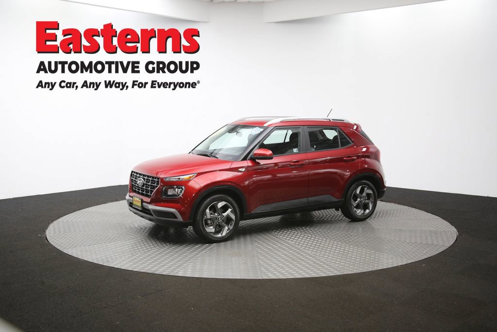 Used 2024 Hyundai Venue SEL image 57