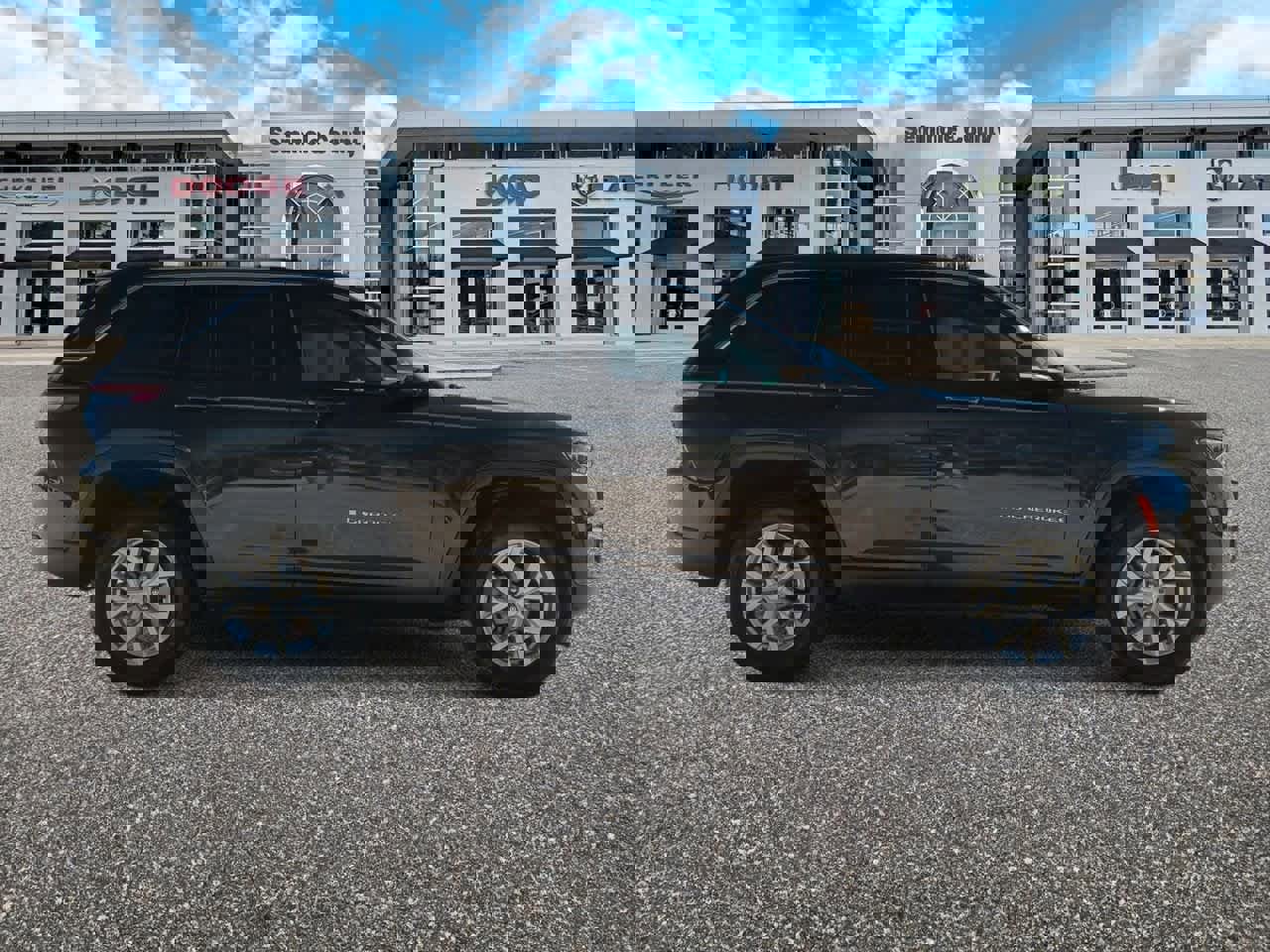 Used 2023 Jeep Grand Cherokee Limited w/ Luxury Tech Group II image 9