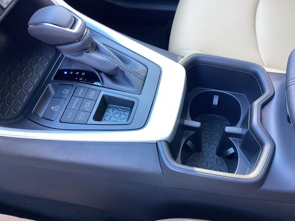 New 2025 Toyota RAV4 XLE Premium image 13