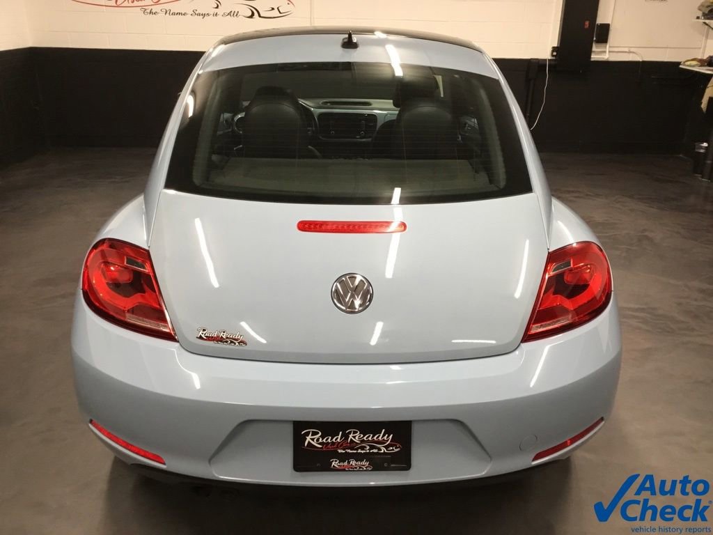 Used 2012 Volkswagen Beetle 2.5 FWD image 9