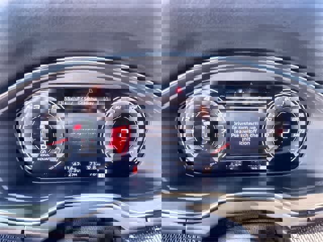 Used 2024 Audi SQ5 Prestige image 19