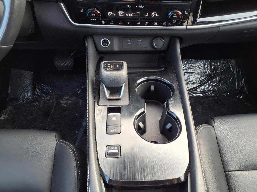 Used 2022 Nissan Rogue SL FWD image 15