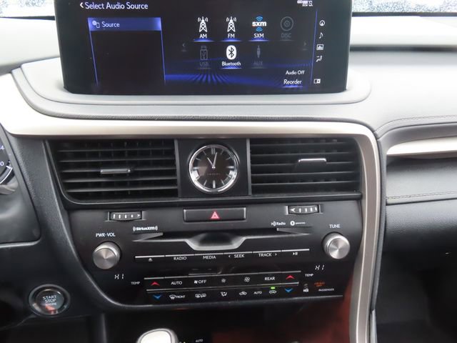 Used 2020 Lexus RX 350L Premium w/ Premium Package image 27