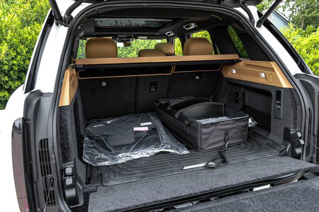 New 2026 Land Rover Range Rover SE AWD/4WD image 65