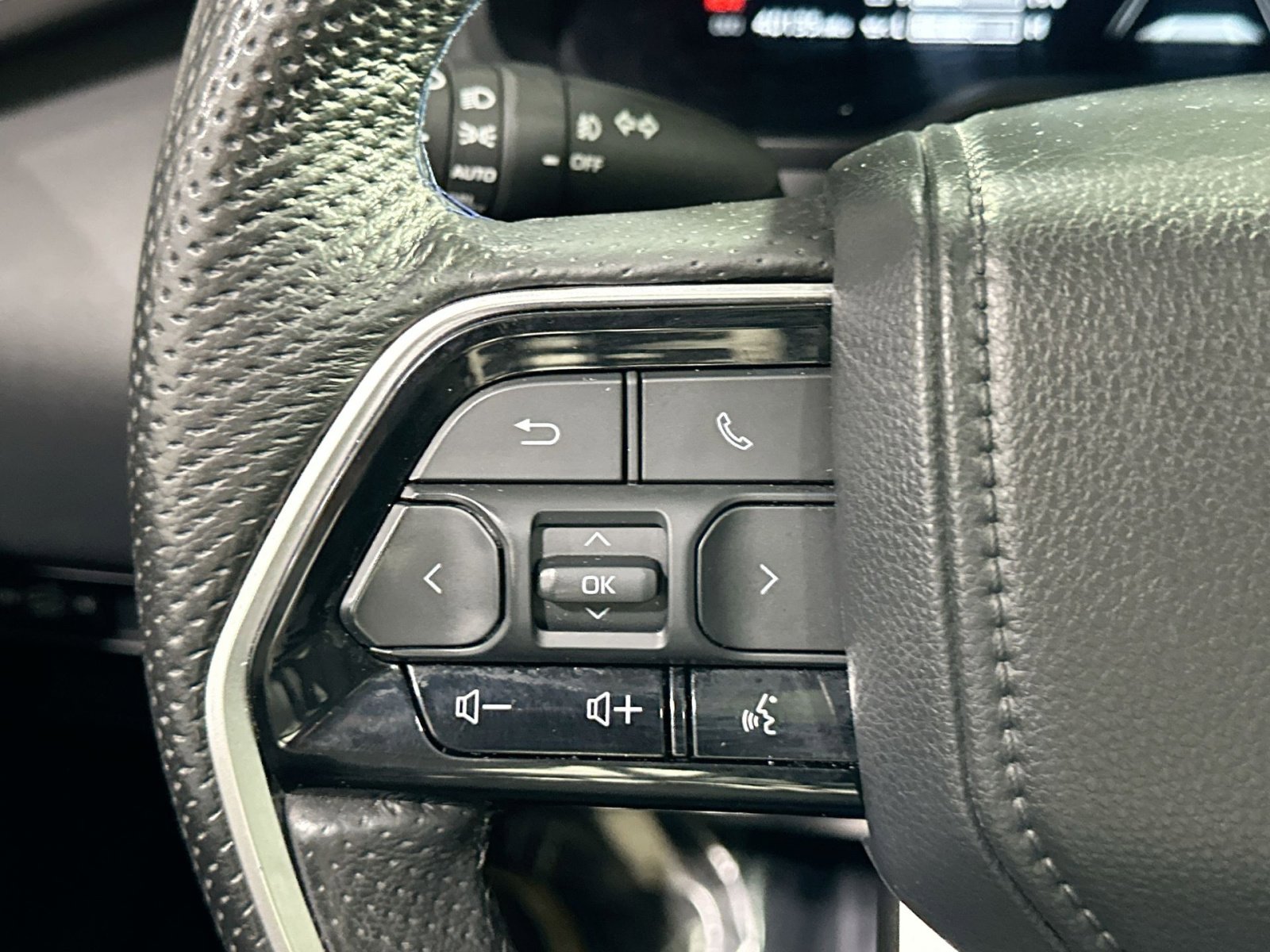 Used 2023 Toyota Tundra Platinum image 20