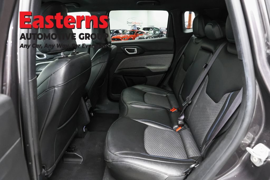 Used 2024 Jeep Compass Latitude AWD/4WD image 22