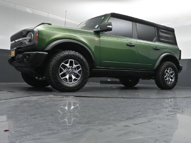 Certified 2023 Ford Bronco Badlands AWD/4WD image 40