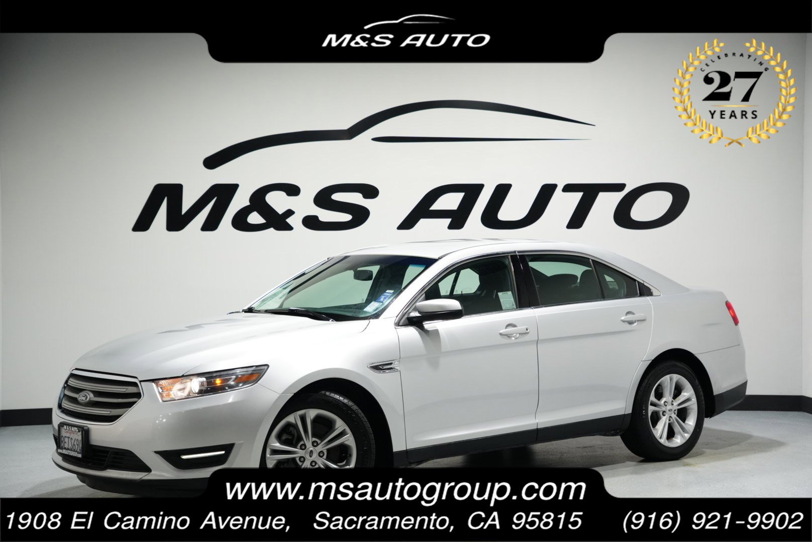 Used 2018 Ford Taurus SEL image 1