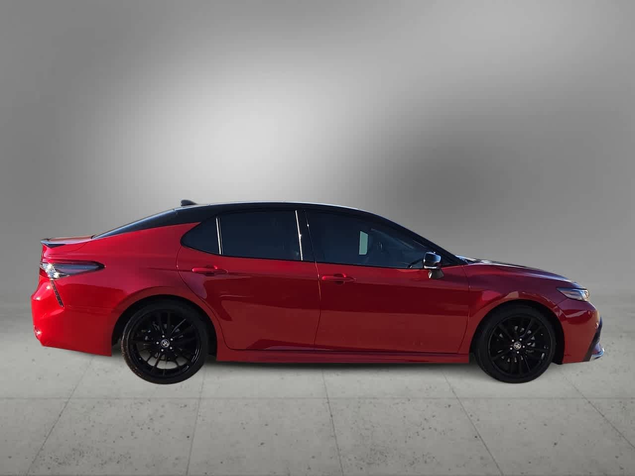 Certified 2023 Toyota Camry XSE FWD image 9