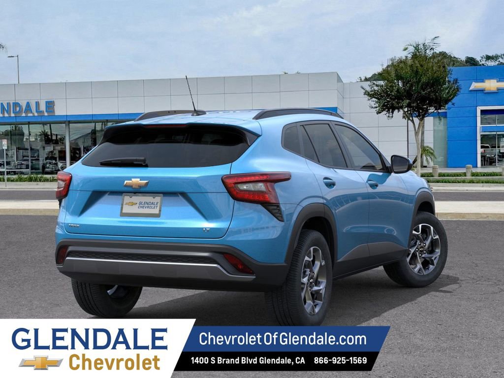 New 2026 Chevrolet Trax LT image 4