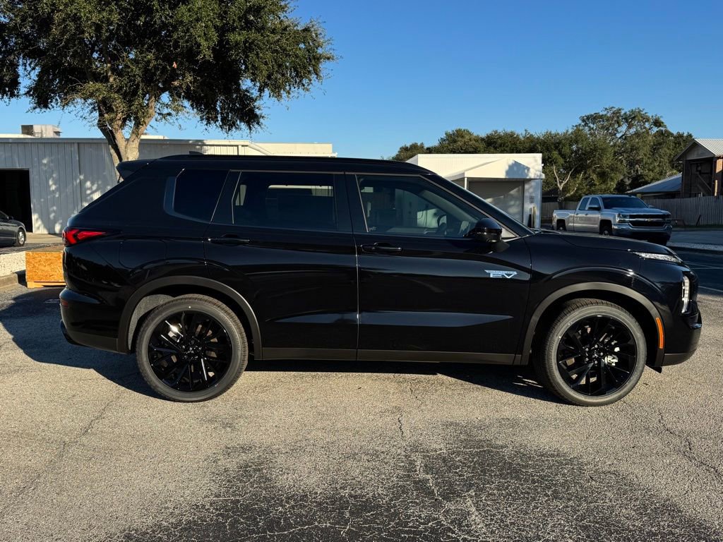 New 2025 Mitsubishi Outlander SEL Black Edition AWD/4WD image 10