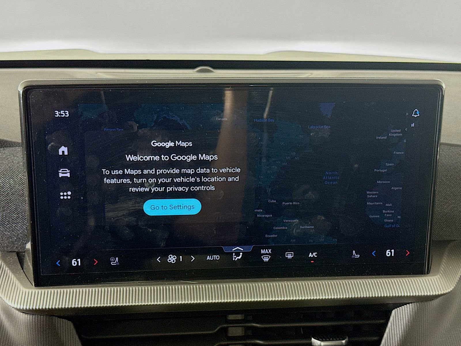 Used 2025 Ford Explorer ST-Line w/ Premium Package image 13