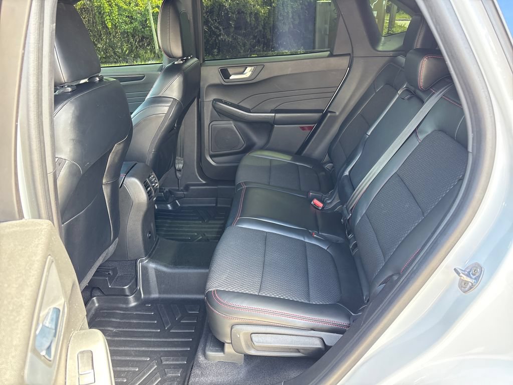 Certified 2023 Ford Escape ST-Line w/ Tech Pack #1 FWD image 31
