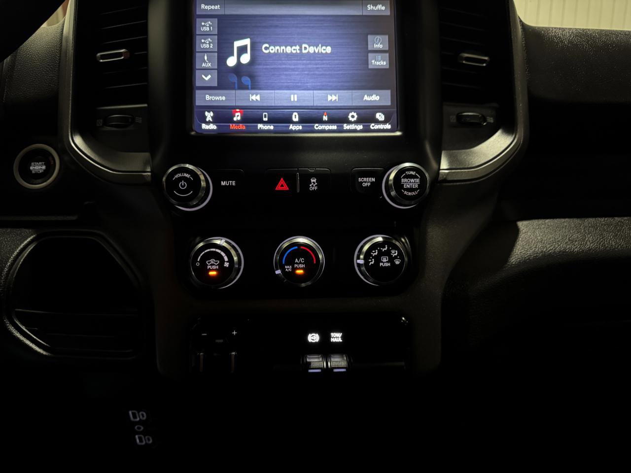 Used 2021 RAM 3500 Tradesman AWD/4WD image 26