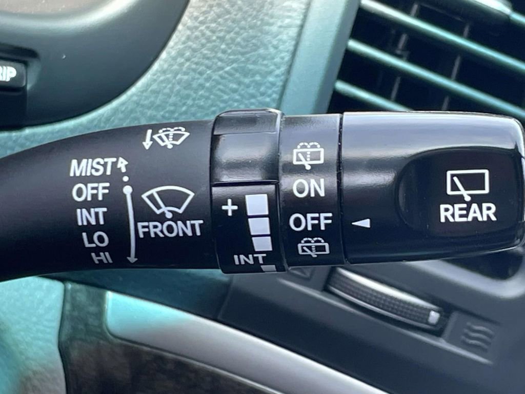 Used 2009 Hyundai Santa Fe SE w/ Touring Pkg 11 image 19