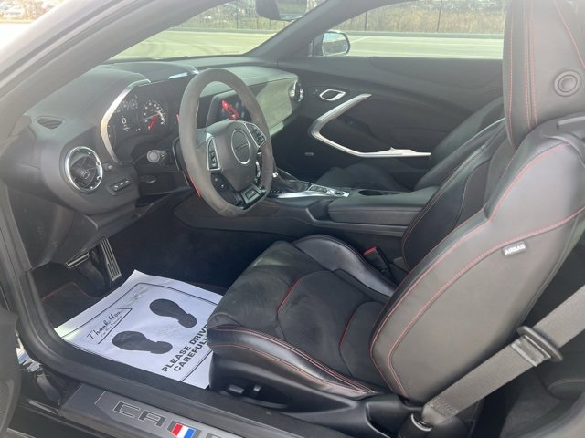 Used 2021 Chevrolet Camaro ZL1 image 12