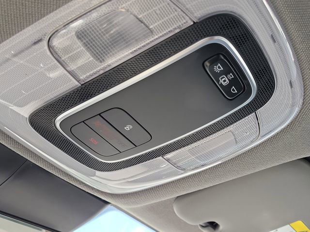 Used 2022 Hyundai Elantra SEL w/ Cargo Package image 24