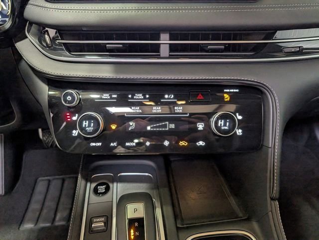 Used 2026 INFINITI QX60 Luxe w/ Cargo Package image 24