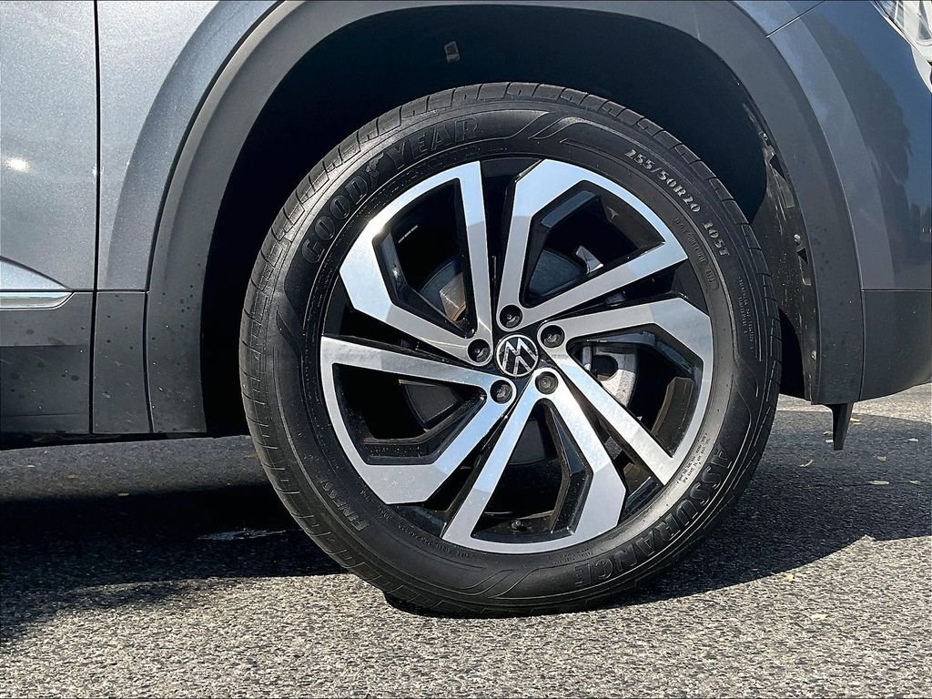 Certified 2023 Volkswagen Atlas SEL AWD/4WD image 6