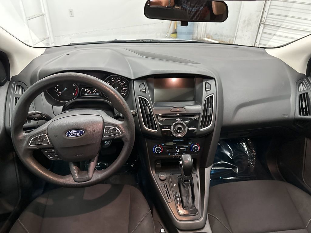 Used 2018 Ford Focus SEL FWD image 19
