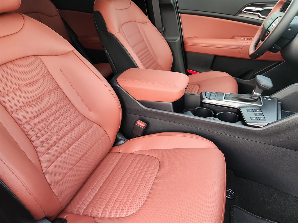 New 2026 Kia Sportage SX image 10
