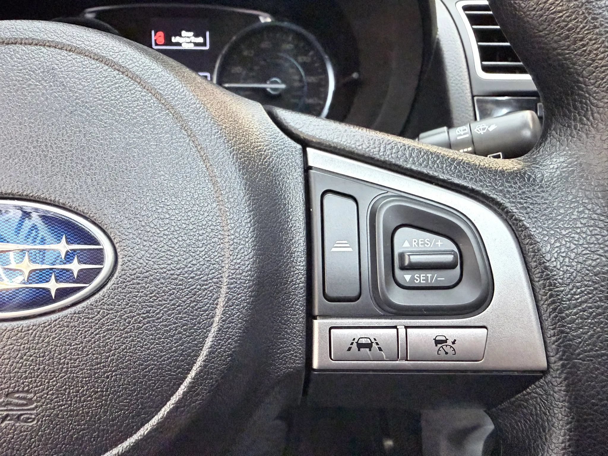 Used 2018 Subaru Forester 2.5i Premium AWD/4WD image 15