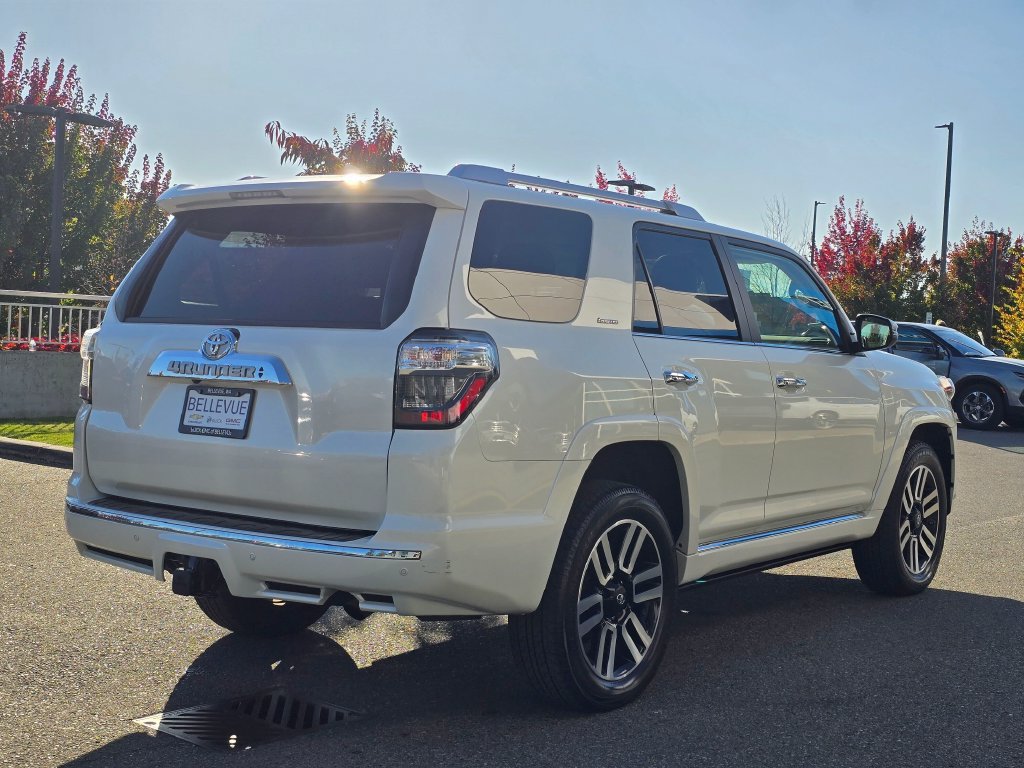 Used 2021 Toyota 4Runner Limited AWD/4WD image 5