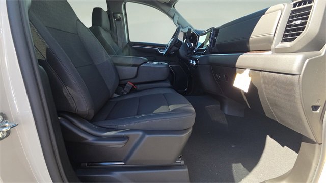 New 2026 GMC Sierra 1500 SLE w/ X31 Off-Road Package image 13