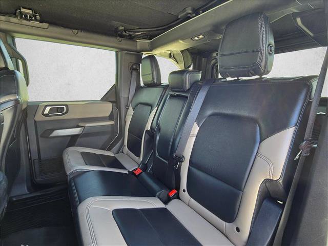 Used 2023 Ford Bronco Wildtrak AWD/4WD image 18