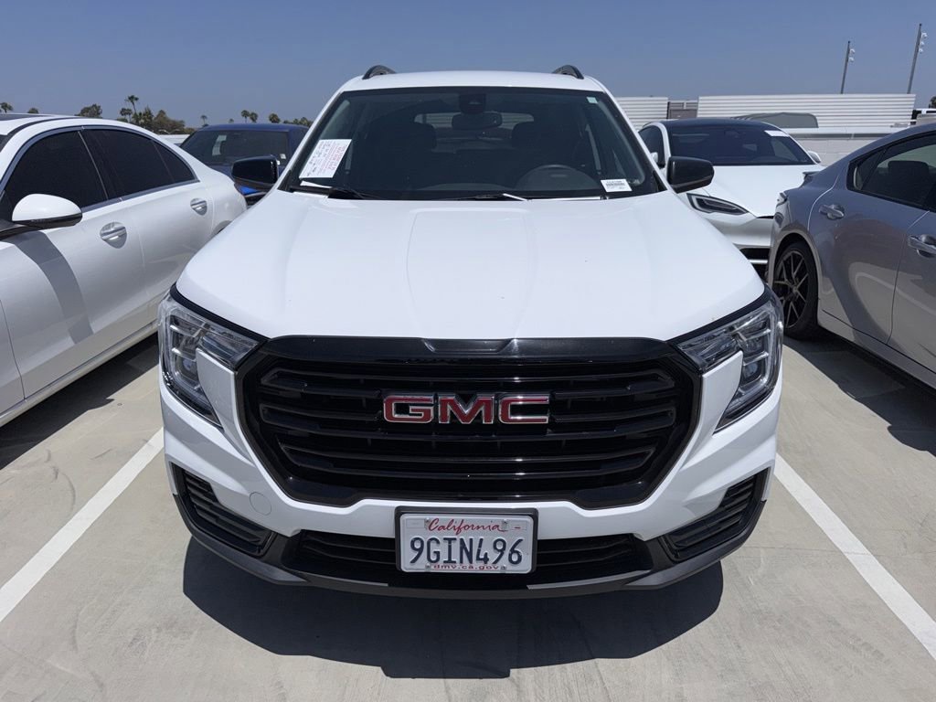 Used 2023 GMC Terrain SLE w/ Elevation Edition
