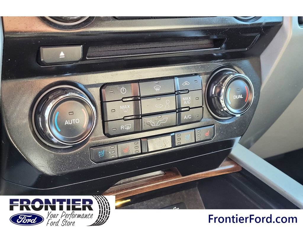 Used 2015 Ford F150 Lariat image 22