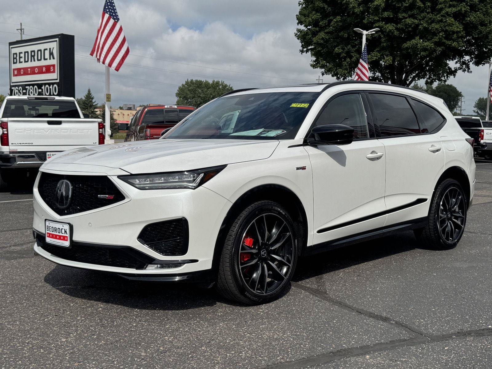 Used 2022 Acura MDX Type S w/ Advance Package AWD/4WD image 3