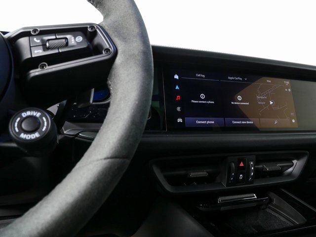 Certified 2025 Porsche Cayenne GTS image 13