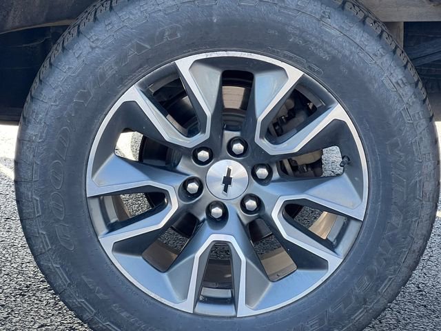 Used 2023 Chevrolet Silverado 1500 RST AWD/4WD image 14